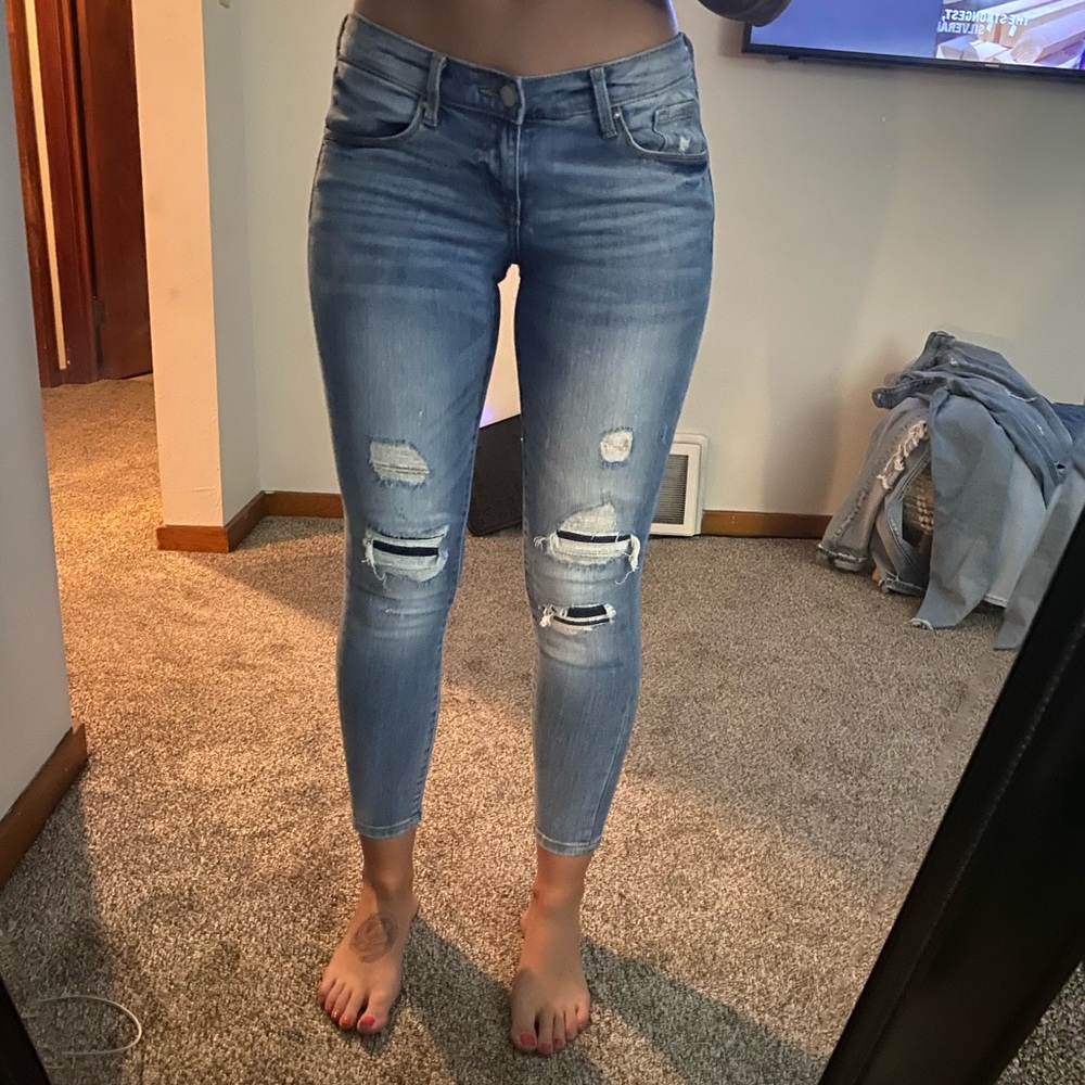 Distressed mid rise